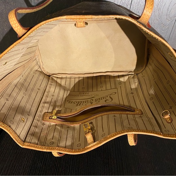 Louis Vuitton Classic Brown neverfull MM Monogram Tote - Picture 7 of 15